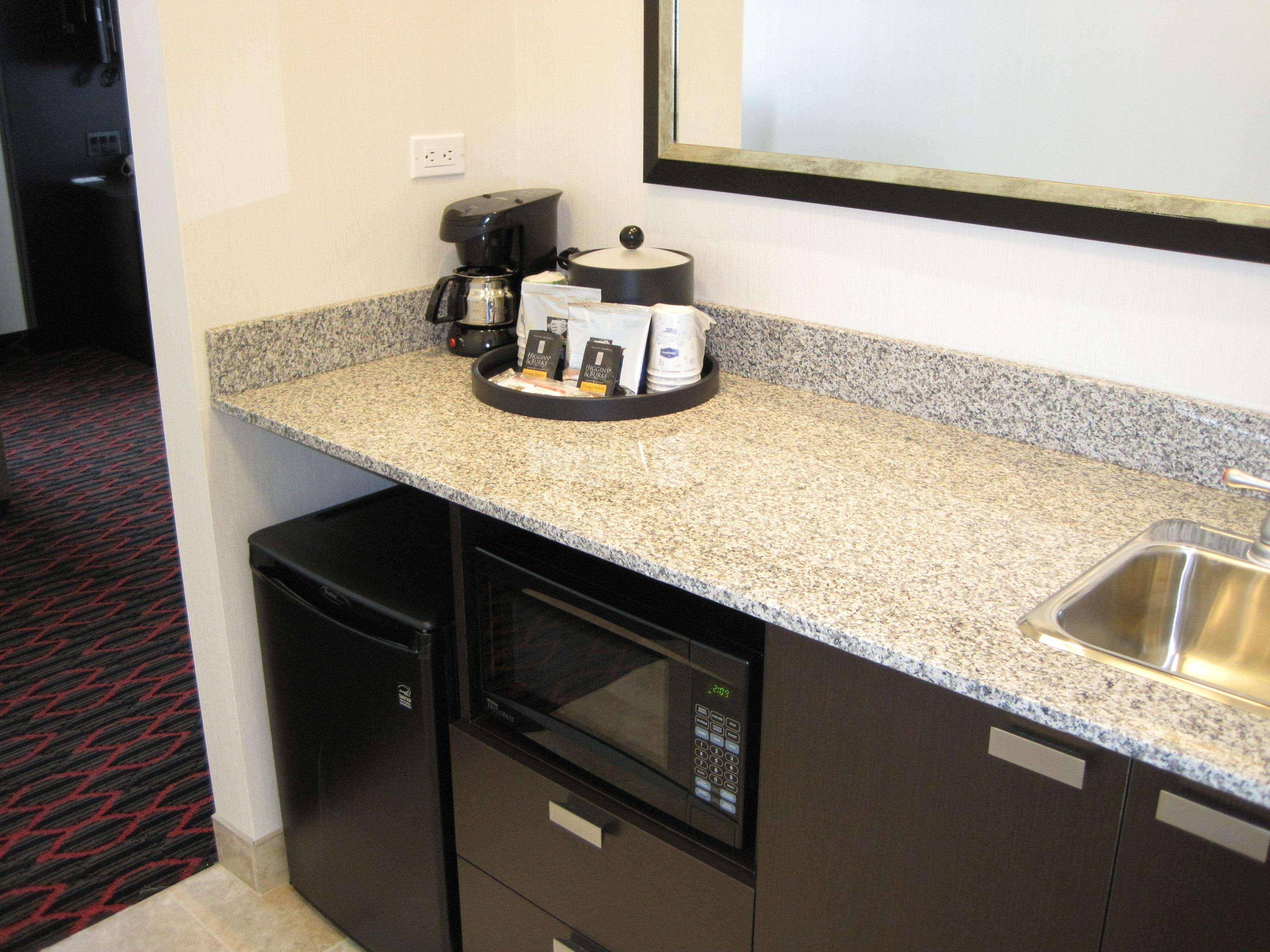 Hampton Inn By Hilton Fort Saskatchewan Quarto foto